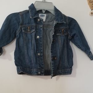 Unisex denim jacket. Size 18-24 months. Good condi